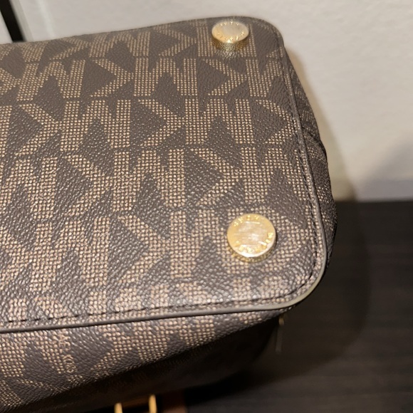 MICHAEL KORS Cindy Dome Satchel MK LOGOBROWN - Picture 12 of 16